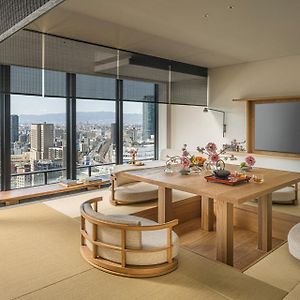 Four Seasons Hotel Osaka
